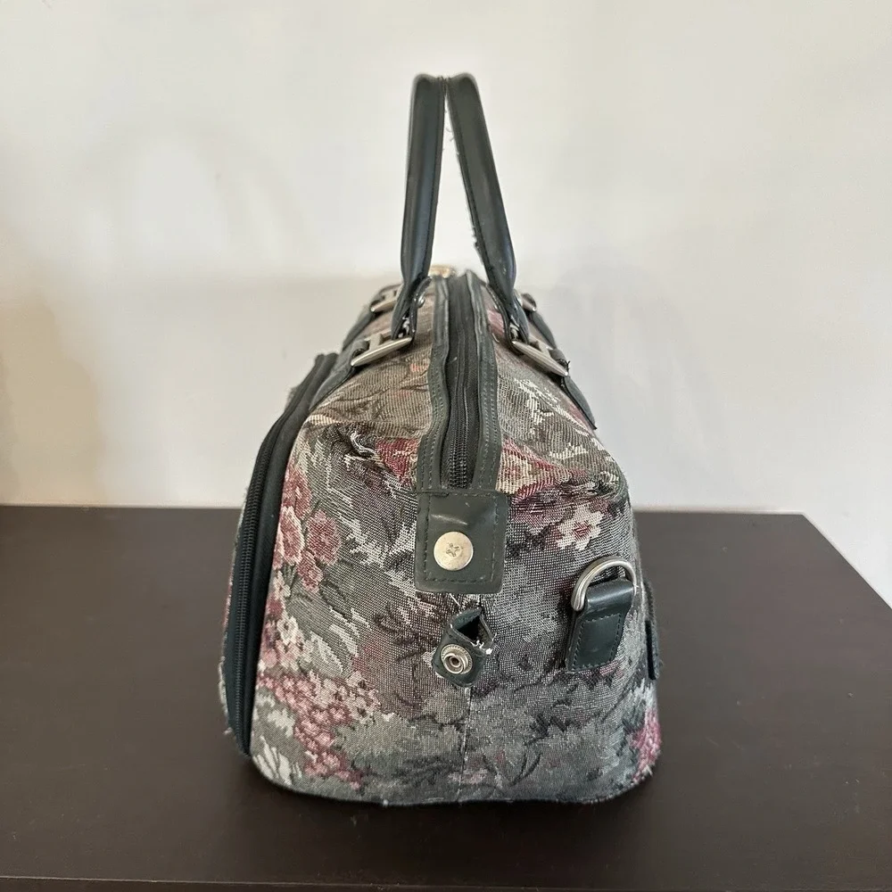 Vtg 80's Atlantic Floral Tapestry Carry On Overnight Bag Luggage Grandmillenial